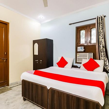 Hotel O Maurya Residency Gurgaon Exterior photo